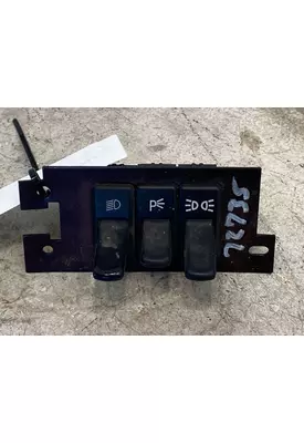 KENWORTH T660 Dash / Console Switch