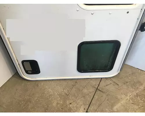 KENWORTH T660 Door Assembly, Front