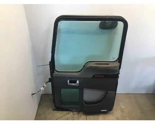 KENWORTH T660 Door Assembly, Front