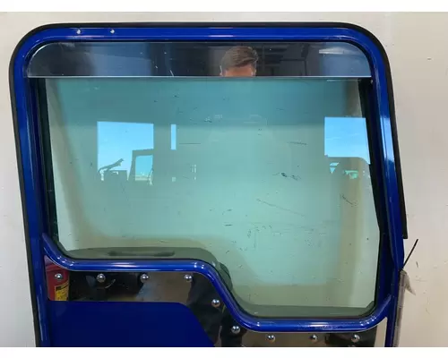 KENWORTH T660 Door Assembly, Front