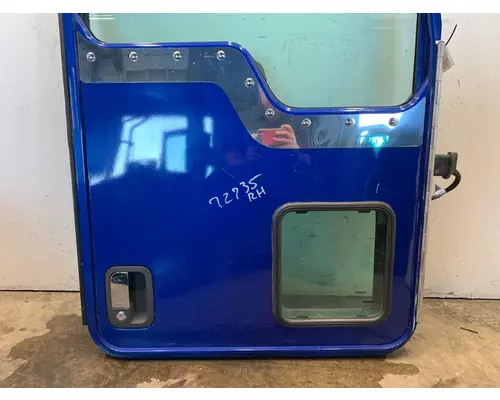 KENWORTH T660 Door Assembly, Front