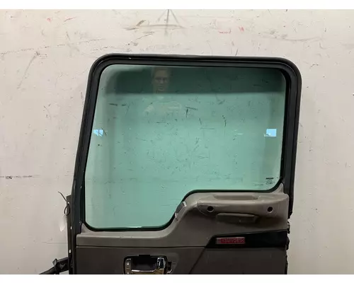KENWORTH T660 Door Assembly, Front