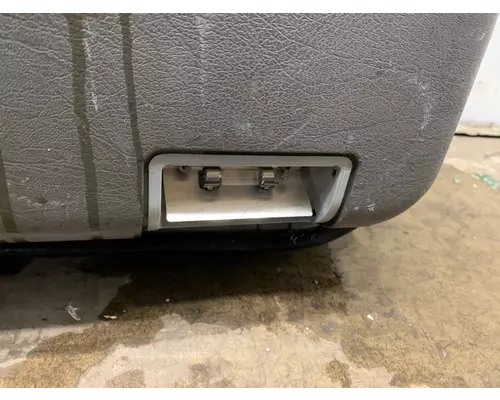 KENWORTH T660 Door Assembly, Front