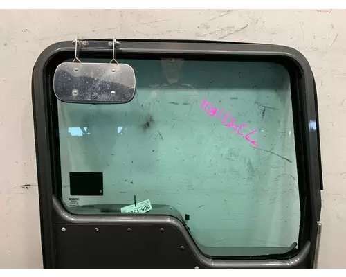 KENWORTH T660 Door Assembly, Front