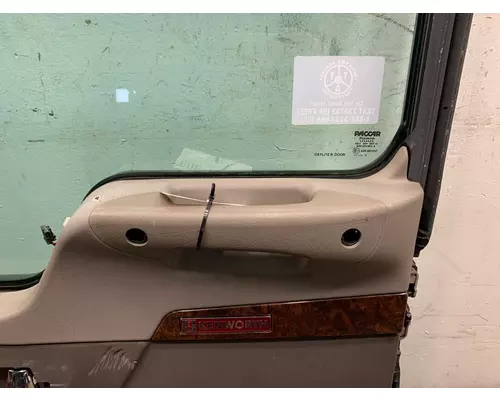 KENWORTH T660 Door Assembly, Front