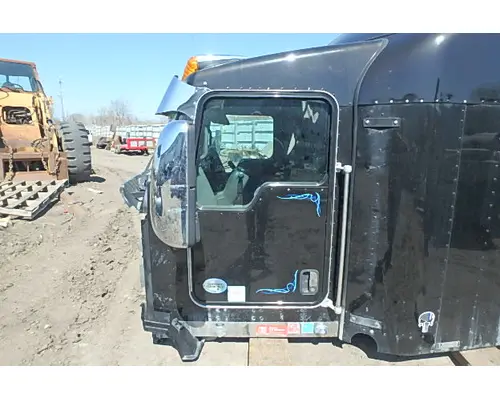 KENWORTH T660 Door Assembly, Front