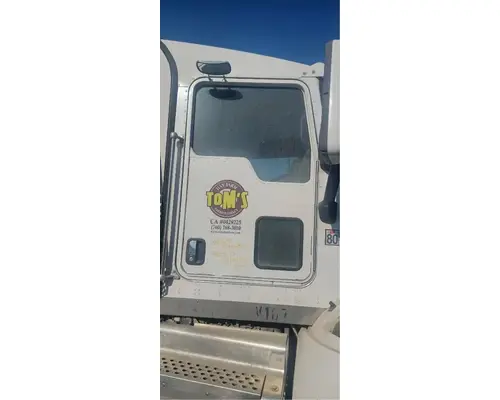 KENWORTH T660 Door Assembly, Front
