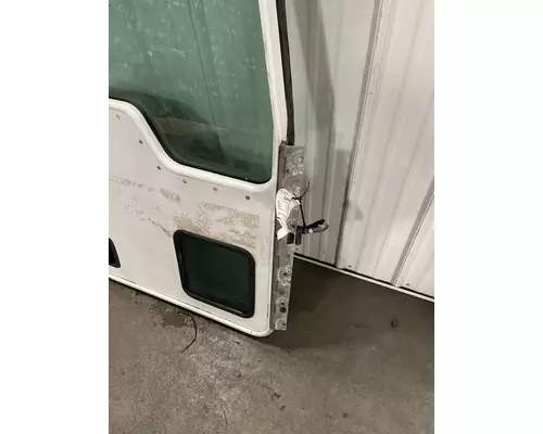 KENWORTH T660 Door Assembly, Front