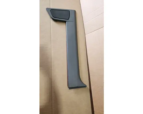 KENWORTH T660 Door Panel (Trim)