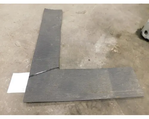 KENWORTH T660 Exterior Miscellaneous Parts