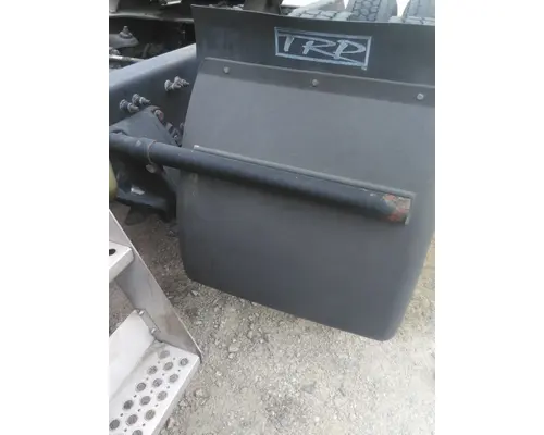 KENWORTH T660 FENDER, QUARTERHALF REAR