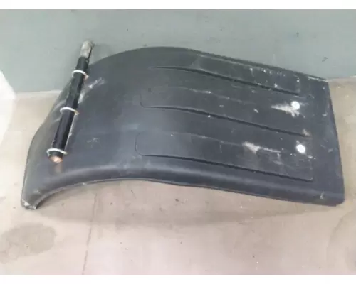 KENWORTH T660 FENDER, QUARTERHALF REAR