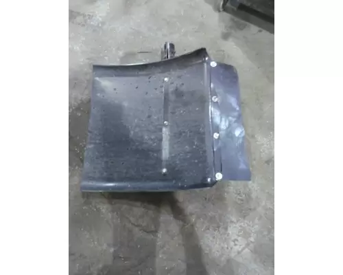 KENWORTH T660 FENDER, QUARTERHALF REAR