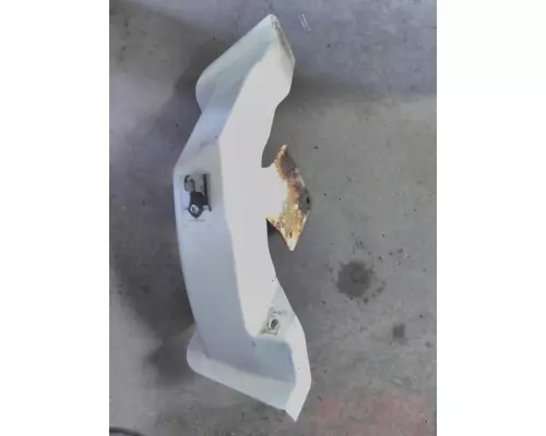 KENWORTH T660 FENDER EXTENSION