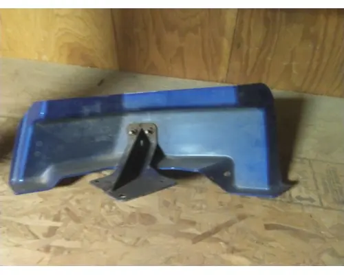 KENWORTH T660 FENDER EXTENSION