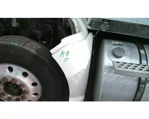 KENWORTH T660 FENDER EXTENSION