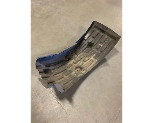 KENWORTH T660 FENDER-INNER