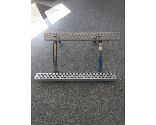 KENWORTH T660 FUEL TANK STRAP