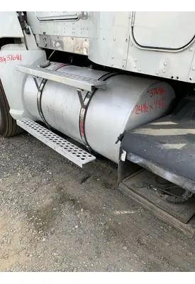 KENWORTH T660 FUEL TANK