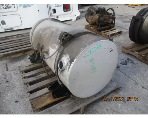 KENWORTH T660 FUEL TANK