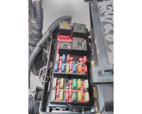 KENWORTH T660 FUSE BOX