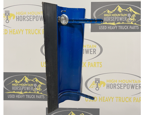 KENWORTH T660 Fairing, Side