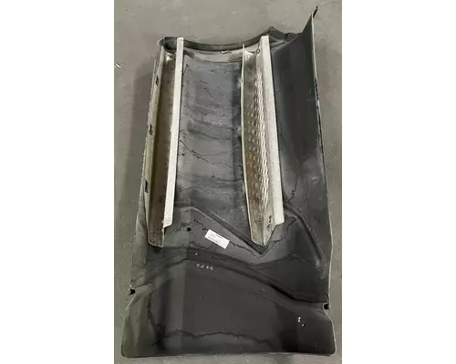 KENWORTH T660 Fairing, Side