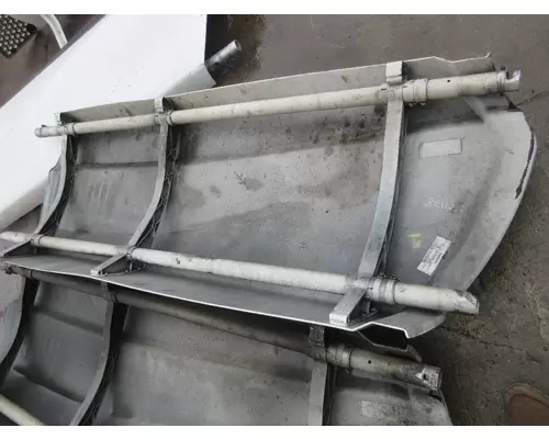 KENWORTH T660 Fairing, Skirt (SideTank)