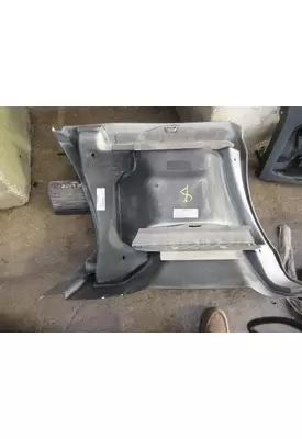 KENWORTH T660 Fairing, Skirt (Side/Tank)