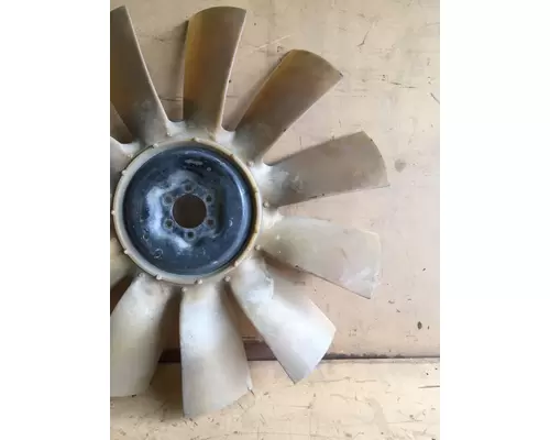 KENWORTH T660 Fan Blade