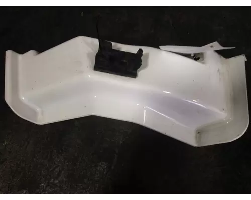 KENWORTH T660 Fender Extension