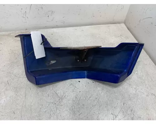 KENWORTH T660 Fender Extension