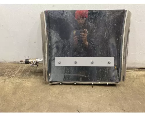 KENWORTH T660 Fender Extension