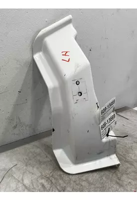 KENWORTH T660 Fender Extension