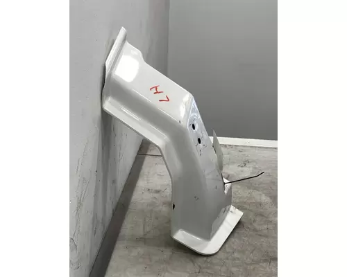 KENWORTH T660 Fender Extension