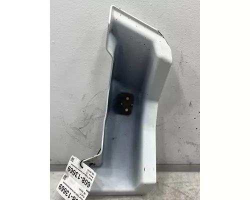 KENWORTH T660 Fender Extension