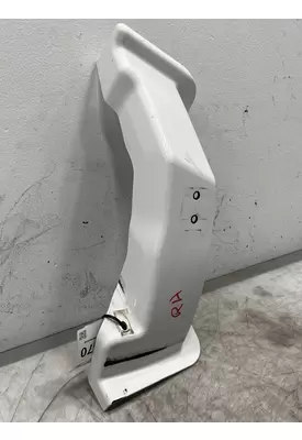 KENWORTH T660 Fender Extension