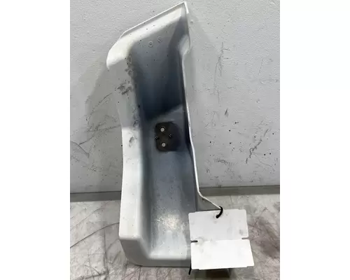 KENWORTH T660 Fender Extension