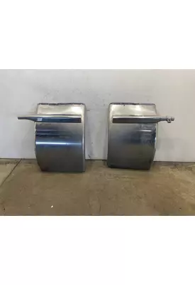 KENWORTH T660 Fender Extension