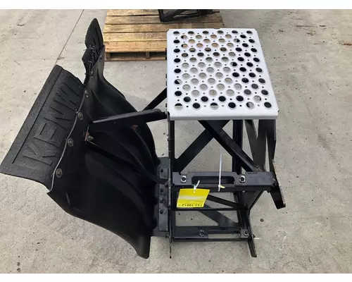 KENWORTH T660 Frame