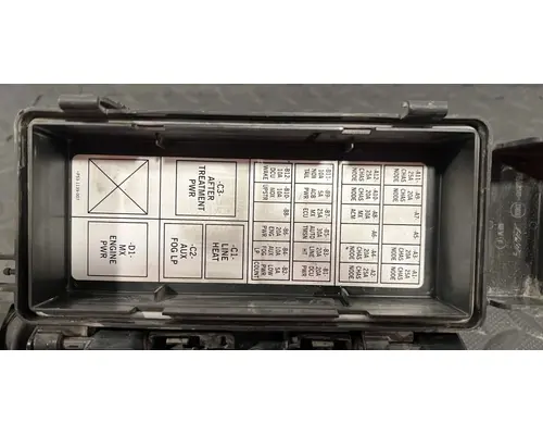 KENWORTH T660 Fuse Box