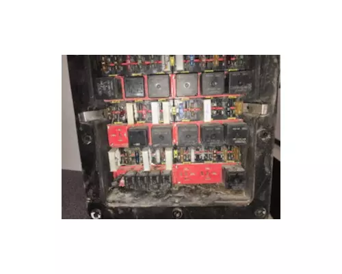 KENWORTH T660 Fuse Box