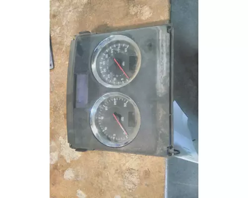 KENWORTH T660 GAUGE CLUSTER