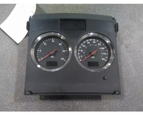 KENWORTH T660 GAUGE CLUSTER