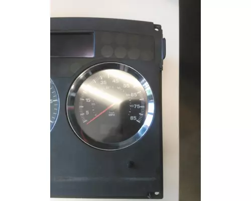 KENWORTH T660 GAUGE CLUSTER