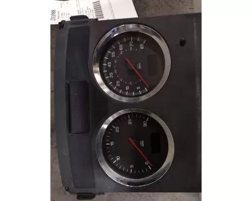 KENWORTH T660 GAUGE CLUSTER