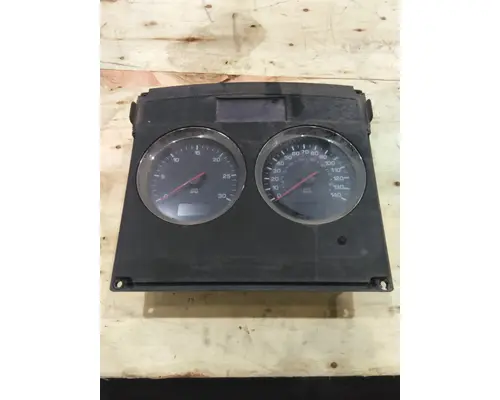 KENWORTH T660 GAUGE CLUSTER