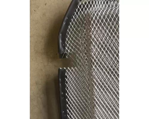 KENWORTH T660 GRILLE