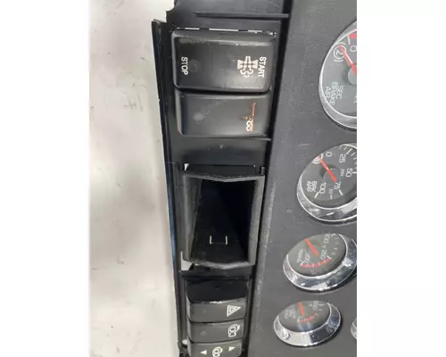 KENWORTH T660 Gauge Panel