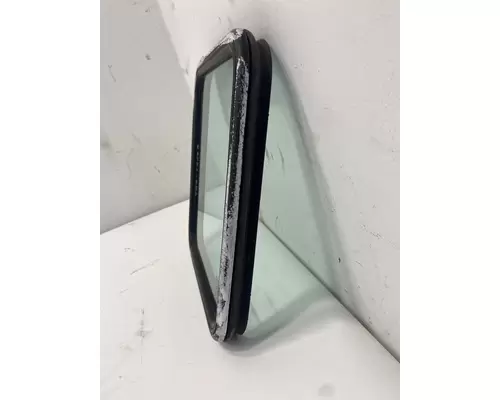 KENWORTH T660 Glass